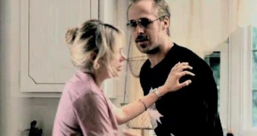 Blue Valentine (2010): Dupa o zi cumplita, Dean si Cindy Pereira (Ryan Gosling si Michelle Williams), isi dau seama ca mariajul lor este un esec. Scena emotionanta este in momentul in care Dean trebuia sa o convinga pe fetita lor sa se duca la mama ei, pentru ca el sa poata pleca.