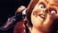 Child s Play (1988):E departe de a fi o capodopera, dar pe bune replica Hi, I m Chucky. Wanna play? a bulversat multi tineri. Ideea unui papusi cu un spirit malefic in ea care ajunge sa ucida a fost una extrem de originala si a dechis multora apetitul de filme horror.