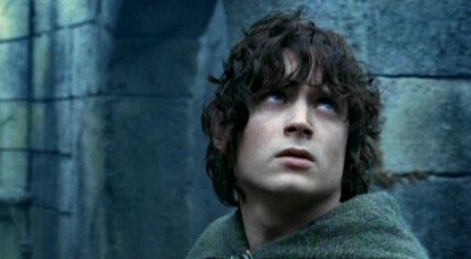 Prima persoana care s-a inscris in primul fan club Lord of the Rings a fost chiar Elijah Wood. El a obtinut  rolul lui Frodo, care i-a adus celebritatea.