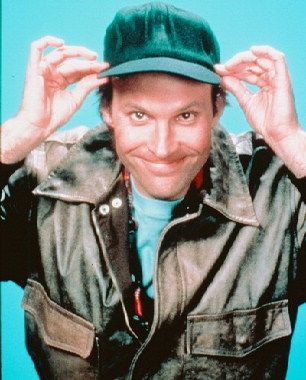 Dwight Schultz si-a continuat cariera in televiziune, unde a aparut in mai multe showuri celebre. Si-a imprumutat vocea pentru in mai multe jocuri video ca 