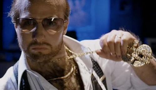 Les Grossman (Tom Cruise) in Tropic Thunder: avere de 400 de milioane de dolari