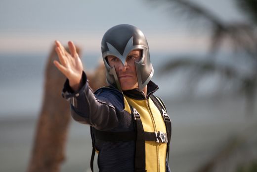  X-men: First Class (2011): Una dintre provocarile sale in cariera a fost cea de a-l juca pe Magneto in X-men: First Class, prequelul seriei X-men. Dupa ce Ian McKellen l-a jucat de 4 ori pe Magneto, Fassbender a avut sarcina dificila de a aduce ceva nou personajului sau. Si de aceasta data, Michael Fassbender a demonstrat ce actor versatil este, pastrand esenta lui Magneto,  la care a adaugat o atitunde sexy de baiat rau.