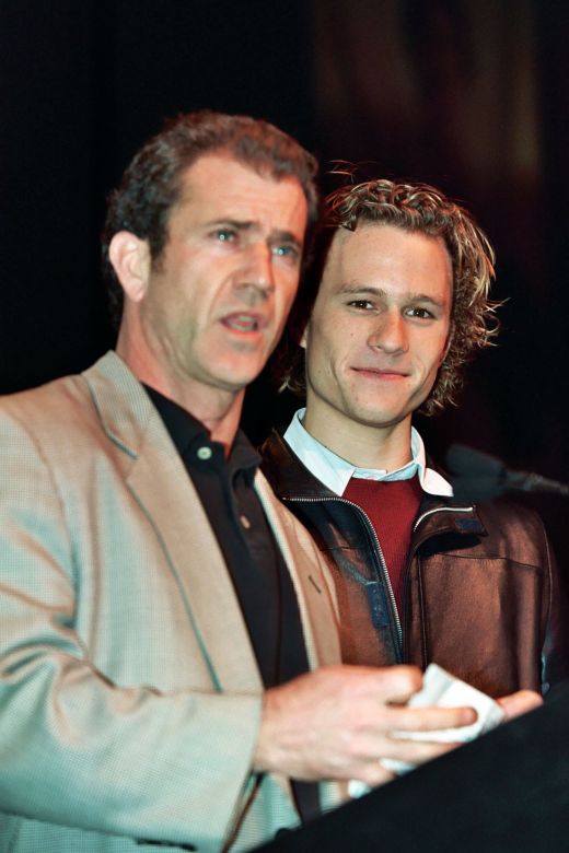 Heath Ledger si Mel Gibson in 2000