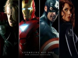 Poster 3D fantastic pentru The Avengers, filmul pe care fanii super eroilor Marvel il asteapta de 9 ani