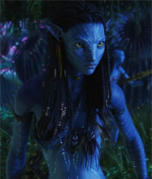  Neytiri (Zoe Saldana): Cine a zis ca trebuie sa fii pamanteana ca sa fii sexy? Inalta, albastra si extraterestra, Neytiri este fascinanta cu silueta ei felina, dar si periculoasa in Avatar (2009).