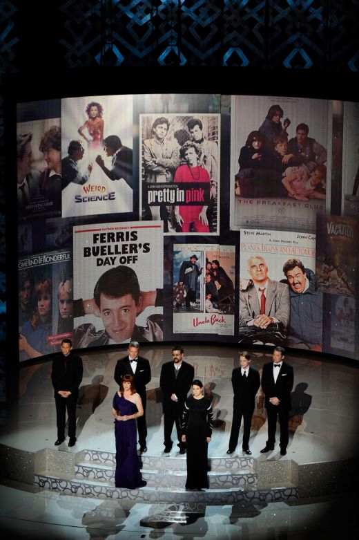 Actorii Jon Cryer, Anthony Michael Hall, Molly Ringwald, Judd Nelson, Ally Sheedy, Macaulay Culkin si  Matthew Broderick i-au adus la Oscarurile din 2010 un omagiu regizorului John Hughes care le-a lansat carierele