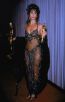 Cher la gala Premiilor Oscar din 1988 unde a luat trofeul pentru cea mai buna actrita cu rolul din Moonstruck, regizat de Norman Jewison.
