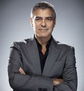 Surprizele lui George Clooney: a renuntat la sume colosale de bani pentru rolul din The Descendants, care i-ar putea aduce al doilea Oscar din cariera