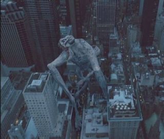 Cloverfield 2 va fi filmat in 2013. Cum a fost creat monstrul de 26 de etaje care striveste New York-ul intr-un film horror devenit clasic