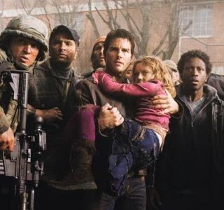 Fetita din bratele lui Tom Cruise a ajuns una dintre cele mai frumoase actrite de la Hollywood. Fanilor nu le vine sa creada cat de mult s-a schimbat Dakota Fanning