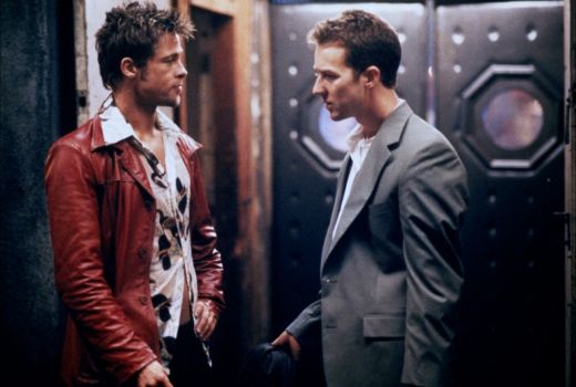Fight Club (1999):Dupa o serie intreaga de aventuri la limita rezistentei, Edward Norton descopera ca Tyler Durden este alter-ego-ul sau. Scena i-a lasat muti pe multi fani, care nu se asteptau la o astfel de situatie.