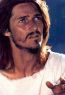 Ted Neeley, Jesus Christ Superstar (1973): Inspirat de celebrul spectacol de pe Broadway, filmul lui Norman Jewison s-a concentrat pe conflictul dintre Iuda si Iisus. Ted Neeley a primit nominalizare la Globul de Aur. A fost la un pas sa piarda rolul, dupa ce s-a accidentat chiar cu cateva saptamani inainte de incepe filmarile, insa si-a revenit la timp. John Travolta, care avea doar 17 ani atunci, venise la auditie, dar n-a fost distribuit in film. Dupa acest rol, intreaga sa cariera s-a bazat pe portretizarea lui Iisus in diferite piese de teatru si show-uri pe scena. Timp de 40 de ani, actorul n-a renuntat la rolul care i-a definit cariera.