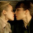 Rachel McAdams se saruta cu Noomi Rapace in thrillerul erotic Passion, marea revenire a lui Brian De Palma