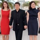 Seara in care romanii au triumfat inca o data la Festivalul de Film de la Cannes: Dupa dealuri filmul lui Cristian Mungiu, premiu pentru cel mai bun scenariu si cele mai bune actrite