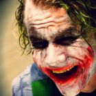 Trilogia lui Batman ia sfarsit fara niciun fel de referire la Jokerul lui Heath Ledger. Vezi 4 clipuri noi spectaculoase din The Dark Knight Rises