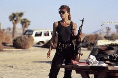Ea era femeia care se lupta cu T-1000 in Terminator. Cum s-a transformat intr-o femeie obisnuita cea mai dura eroina
