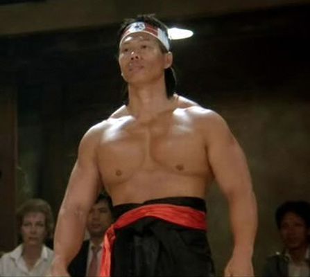Cel mai cunoscut personaj negativ din filmele cu arte martiale. Omul care a incasat mii de pumni de la Bruce Lee si Van Damme: cum arata Bolo Yeung la 66 de ani