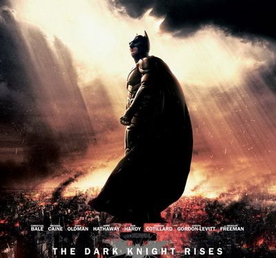 Premiera de gala a filmului The Dark Knight Rises din Paris a fost anulata: fanii cer ca pelicula sa fie retrasa din cinematografe din respect pentru victimele masacrului din SUA