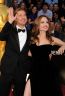 Brad Pitt si Angelina Jolie si-au inceput povestea de amor in timp ce el era insurat cu Jennifer Aniston.
