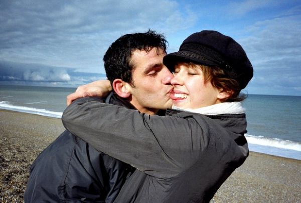 9 Songs (2004) al regizorului britanic Michael Winterbottom contine si ea scene sex reale intre Margo Stilley si Kieran O'Brien.