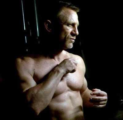 Daniel Craig se pregateste pentru cea mai tare misiune a agentului 007, in Skyfall: actorul a uimit pe toata lumea cu forma sa fizica impresionanta