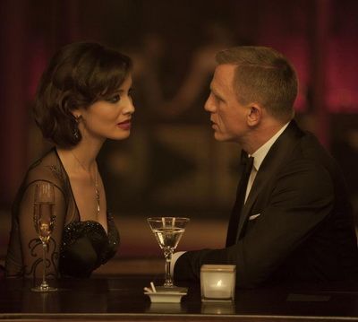 Lumea chiar e prea mica pentru James Bond: Skyfall, cel mai vizionat film din Romania in 2012