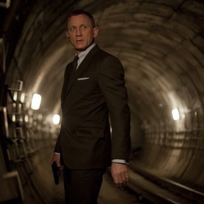 Ziua in care James Bond a murit: 4 ani de lupta, geniul lui Daniel Craig, o franciza aproape moarta si falimentul unui imperiu hollywoodian