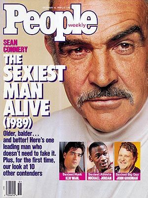 Sean Connery - 1989. Actorul a reusit ca la aproape 60 de ani sa fie numit cel mai sexy barbat din lume. 