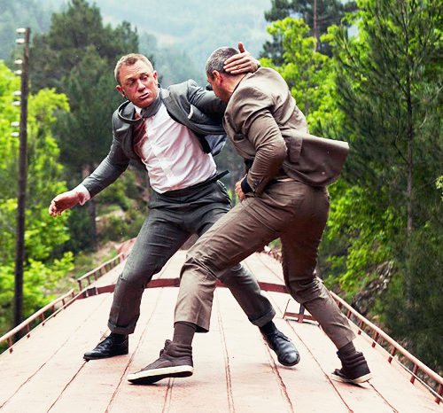 Skyfall: pentru prima data in istorie un film cu James Bond e nominalizat ca cel mai bun film al anului de PGA. Ce sanse are la Oscar
