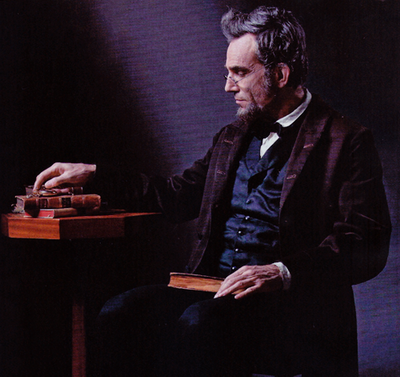 Lincoln: scena care l-a facut pe Steven Spielberg sa planga ca un copil, actorul care timp de 53 de zile a devenit presedintele Americii