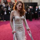 Kristen Stewart, in carje la Oscar: cele mai neinspirate vedete si rochii ale serii
