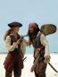 9. Pirates of the Caribbean: Dead Man’s Chest ( 1.066 miliarde de dolari) Al doilea film din seria POTC a fost calcat in picioare de critici, insa asta nu i-a oprit pe fani sa-i ramana fideli lui Johnny Depp.