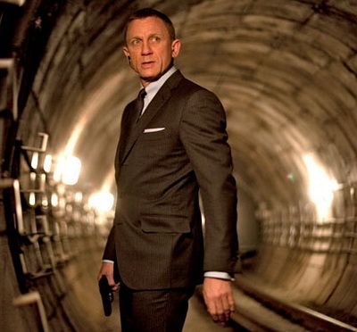 Sam Mendes nu va regiza Bond 24: de ce refuza sa revina in franciza regizorul care a creat cel mai de succes film cu James Bond