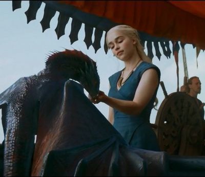 Game of Thrones a creat isterie: ce audiente record a facut primul episod din sezonul 3 si de cate ori a fost descarcat ilegal de pe internet