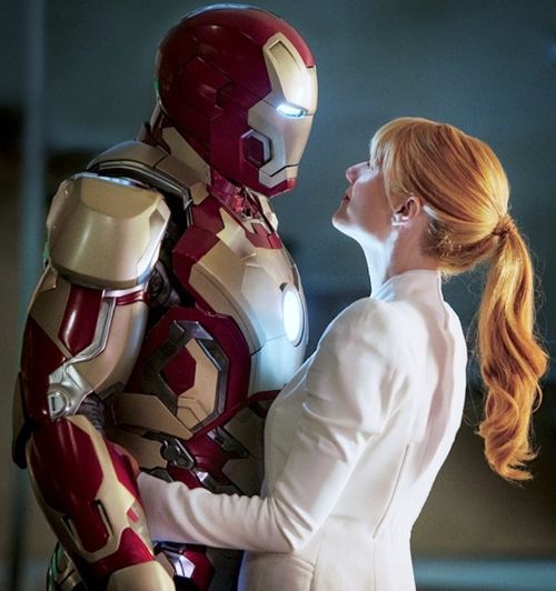 Surpriza pentru fanii celui mai iubit super erou Marvel: romanii de fier sau otel au intrare libera la premiera Iron Man 3