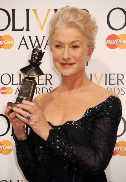 Helen Mirren: cea mai buna actrita de teatru la gala Laurence Olivier Awards 2013