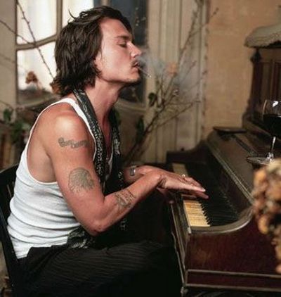 Johnny Depp: cameleonul Hollywood-ului a implinit 50 de ani. Cele mai frumoase momente din viata sa in imagini