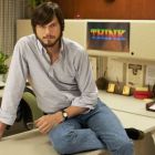 jOBS: Trailer pentru filmul in care Ashton Kutcher se transforma in Steve Jobs. Cand va fi lansat in cinematografe
