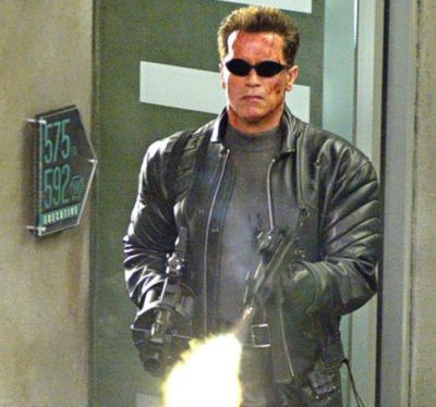 Terminator continua cu o noua trilogie: Arnold Schwarzenegger se intoarce la 65 de ani in rolul cu care a devenit o legenda