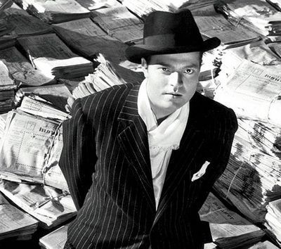 Orson Welles: de ce ii dispretuia pe Alfred Hitchcock si Charlie Chaplin cineastul care a creat cel mai bun film din toate timpurile