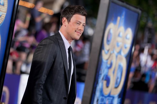 Cory Monteith, starul comediei Glee, a fost gasit mort in camera sa de hotel. Ce s-a intamplat cu celebrul actor