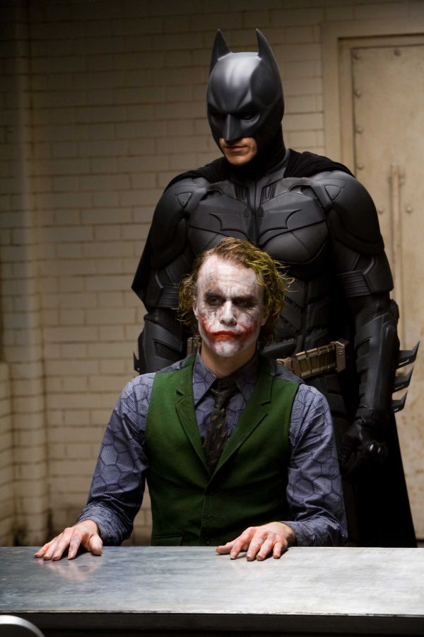 The Dark Knight: super productia regizata de Christopher Nolan a fost votata drept cel mai bun film cu super-eroi