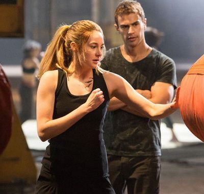Primul trailer pentru Divergent: va fi viitorul The Hunger Games sau urmatorul Twilight?