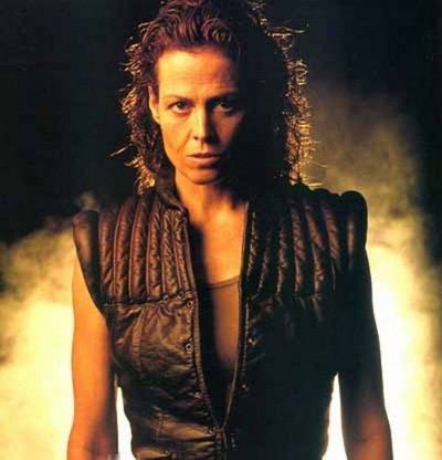 Sigourney Weaver va colabora din nou cu Ridley Scott in super productia biblica Exodus: actrita va fi mama faraonului Ramses al II-lea