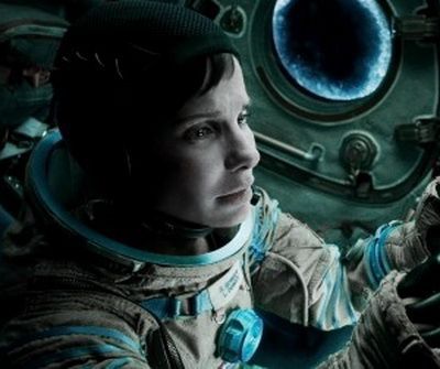 James Cameron lauda filmul science-fiction Gravity: Este cel mai bun film despre spatiu facut vreodata. Cum l-a impresionat pelicula cu Sandra Bullock si George Clooney