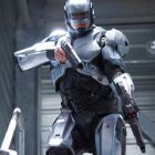 Trailer pentru RoboCop: Joel Kinnaman este jumatate om, jumatate masina, cum arata politistul viitorului in noua versiune