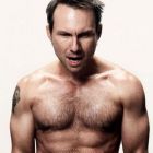 Nymphomaniac: Christian Slater s-a facut numai muschi pentru filmul erotic al lui Lars von Trier, cum arata in posterul controversat