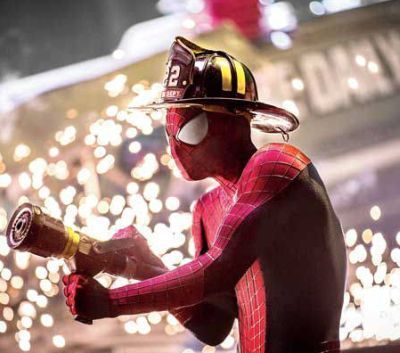 The Amazing Spider-Man 2: cea mai tare ipostaza in care o sa-l vezi pe Spider-Man, imagini noi din filmul cu Andrew Garfield si Jamie Foxx
