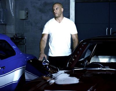 Fast Furious 7: Vin Diesel i-a surprins pe fani cu doua noi imagini, cum apare actorul in cel mai spectaculos film din serie
