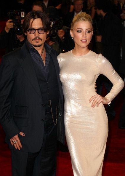 Johnny Depp s-a logodit cu actrita Amber Heard: actorul a fost felicitat de fosta sa iubita, Vanessa Paradis